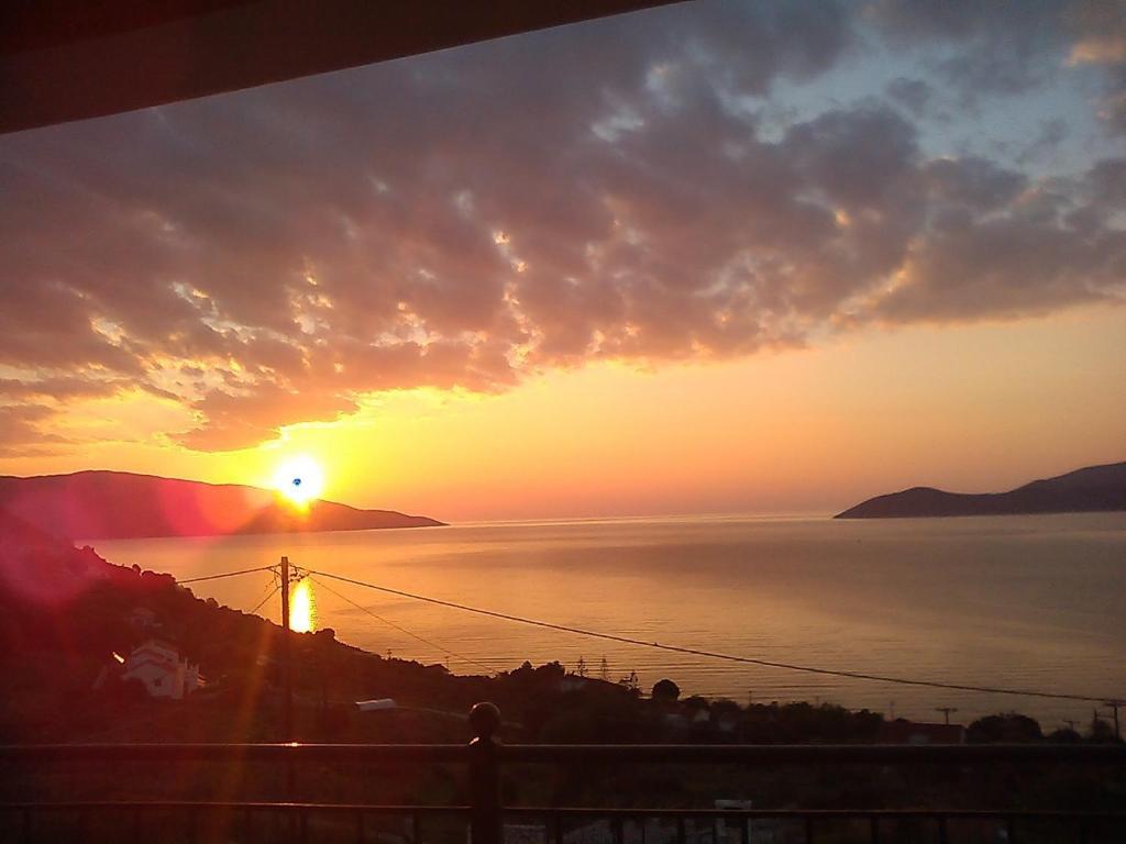 Fotini Daire Agia Efimia Dış mekan fotoğraf